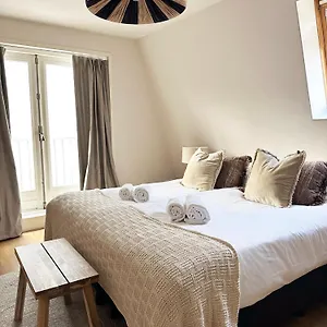Apartment Rembrandtplein, Amsterdam